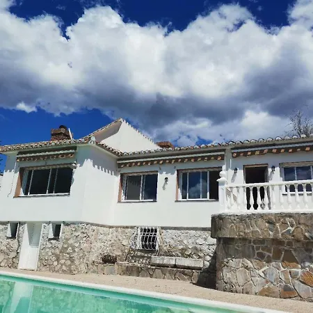 Yu Casa 4* ماربيا